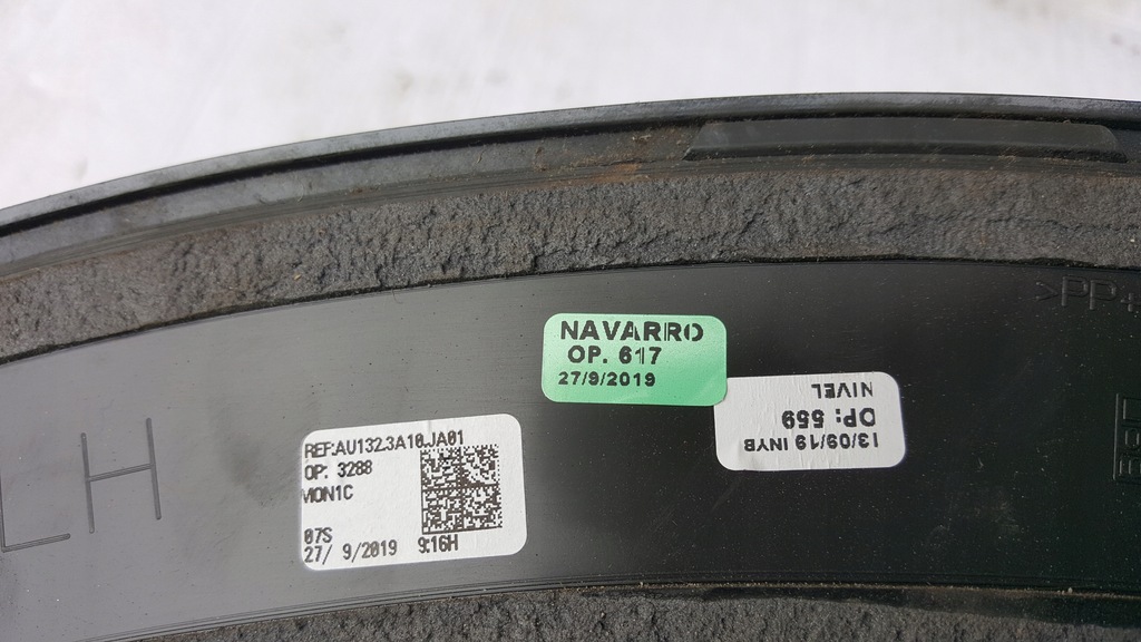 фото №9, Молдинг крыла левый задняя audi a1 s1 82a853817