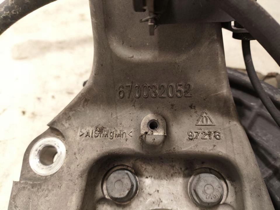 фото №13, Maserati levante 2017 поворотный кулак колеса передний 670032052