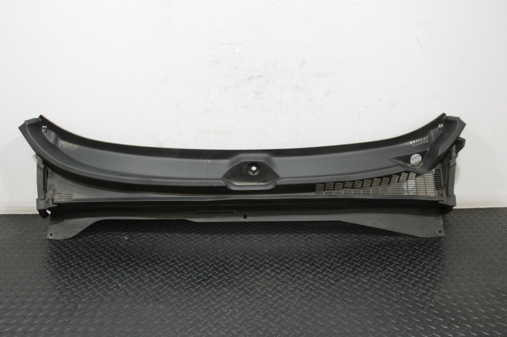 Купити Жабо jeep renegade рестайлінг  735578379