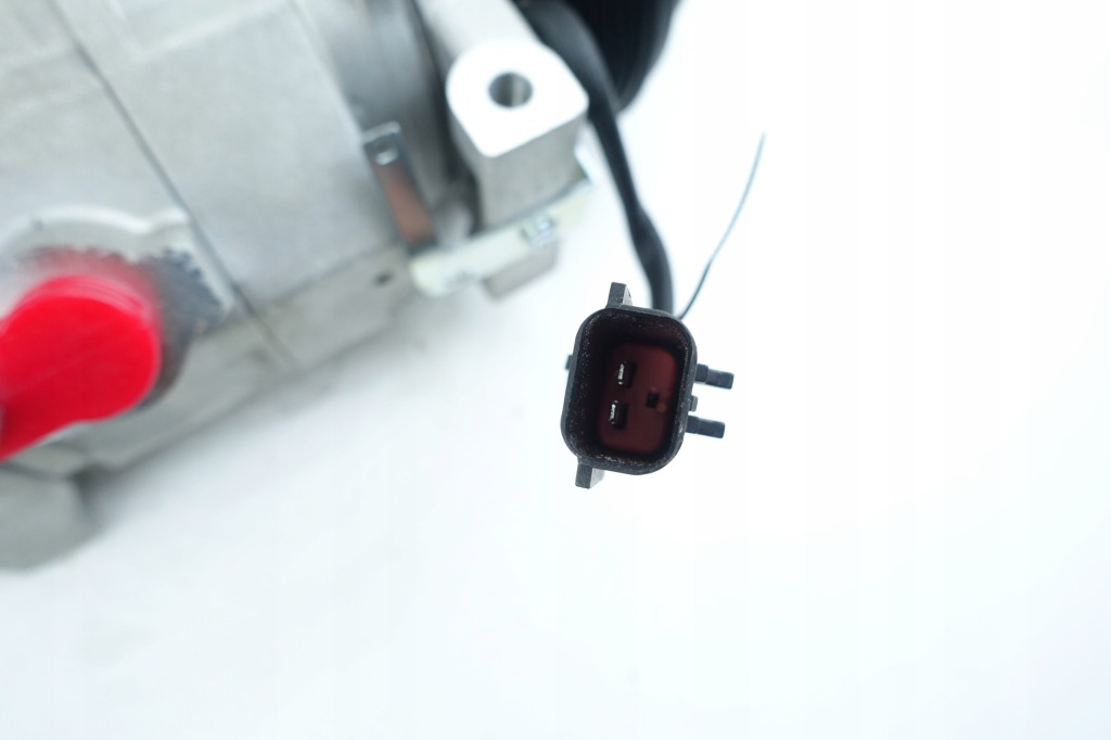 Компрессор chevrolrt voyager 07- 3.3/3.8i/2.8crdi в Украине