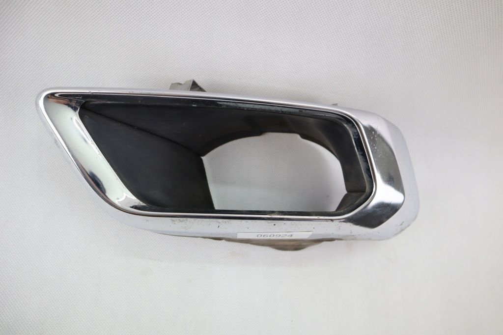 фото №1, Наконечник труби вихлоп захист bmw x7 g07 оригінал 51127447592 правий