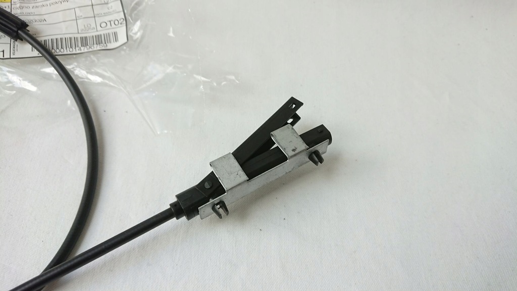 фото №12, Троси трос відкривання капот оригінальний номер vw passat b6