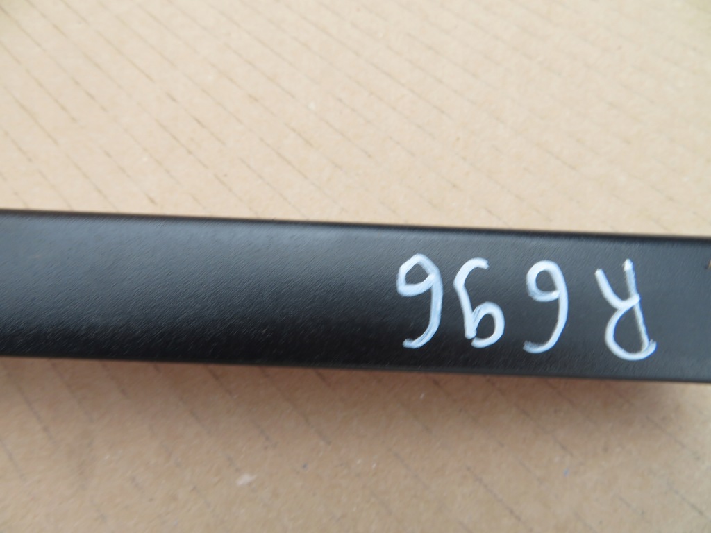 Молдинг поріг mercedes a2976902201 Оригінал