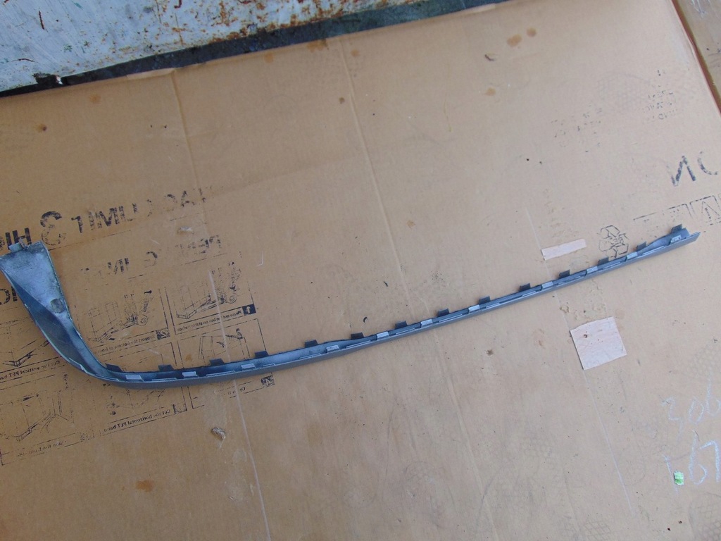 фото №8, Молдинг бампера задня ліва audi q2 81a853841