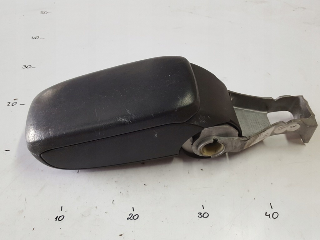 фото №5, Audi a3 8p 03-12r підлокітник шкіряний