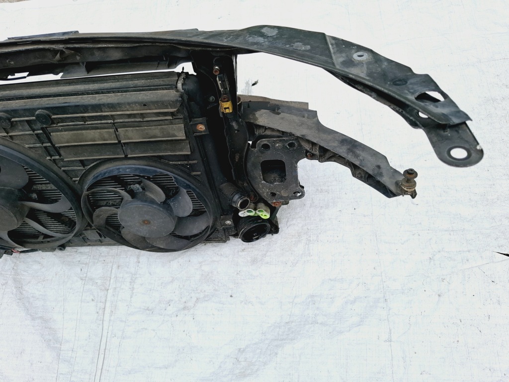 Ремень передний усилитель радиатор вентиляторы audi a3 8p0 2.0 tdi 2003-2008 Цена