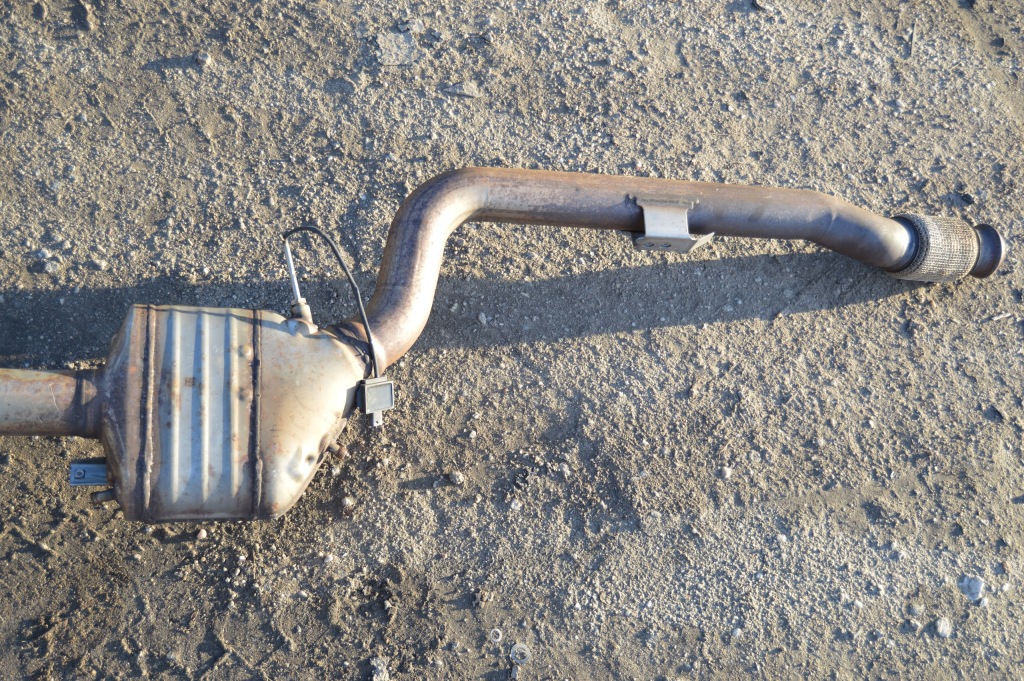 Вихлоп гасник kompletny mercedes w213 e klasa e200 2134907106 2.0cgi Доставка