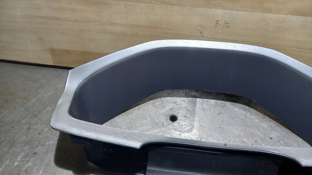 фото №3, Рамка защита спидометра volvo s60 v70 ii