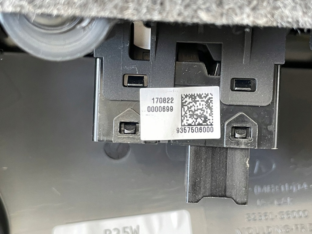 фото №8, Обивка обшивка дверь picanto iii eu правый перед