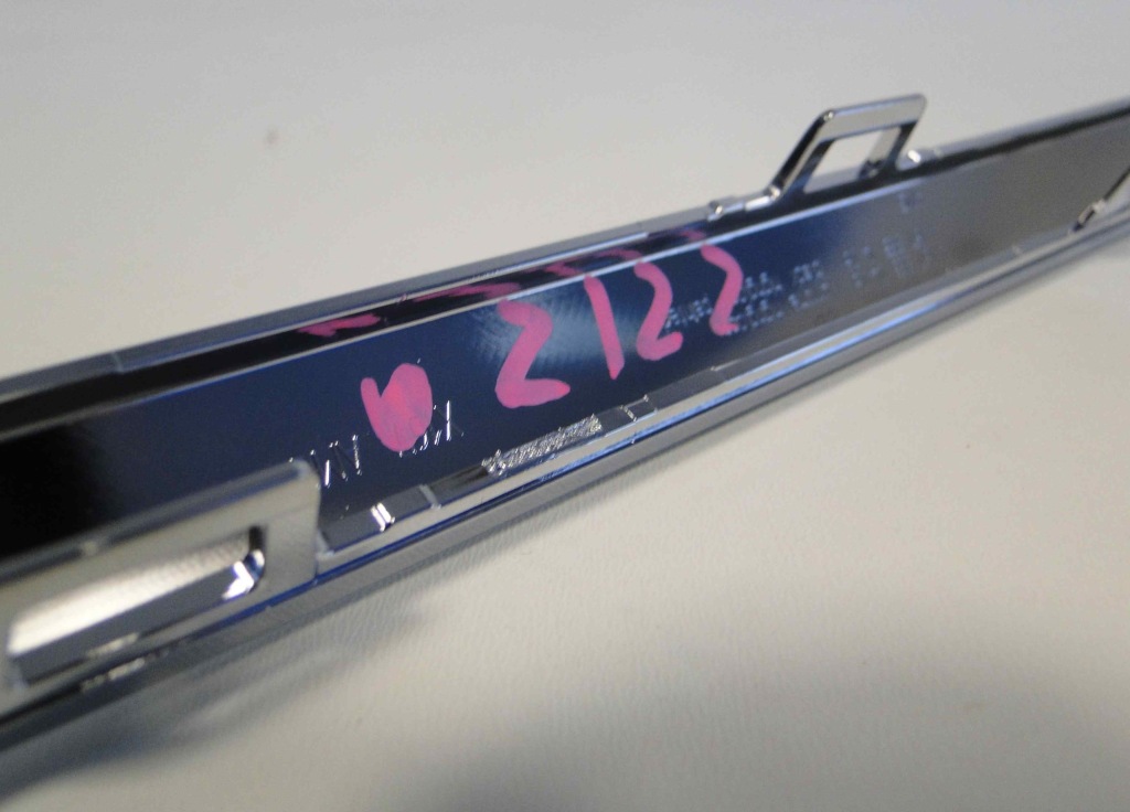 Купить Mercedes gls x167 167 молдинг dół середина хром amg