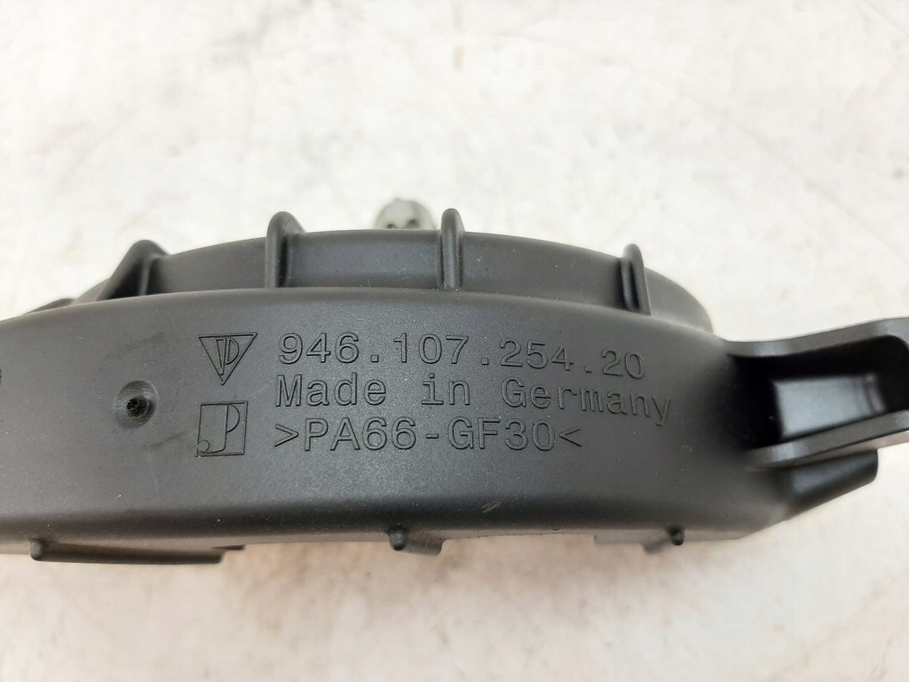 2011 porsche panamera 970 часть двигателя 94610725420 в Украине