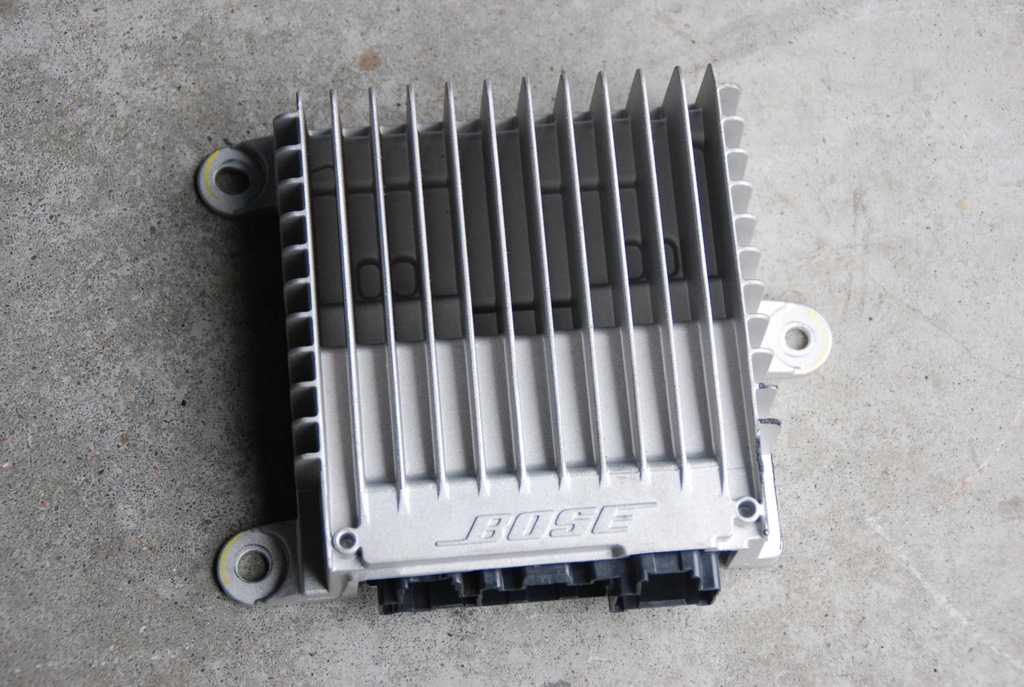 фото №1, Підсилювач радіо bose mazda cx5 cx-5 kd4666a20a