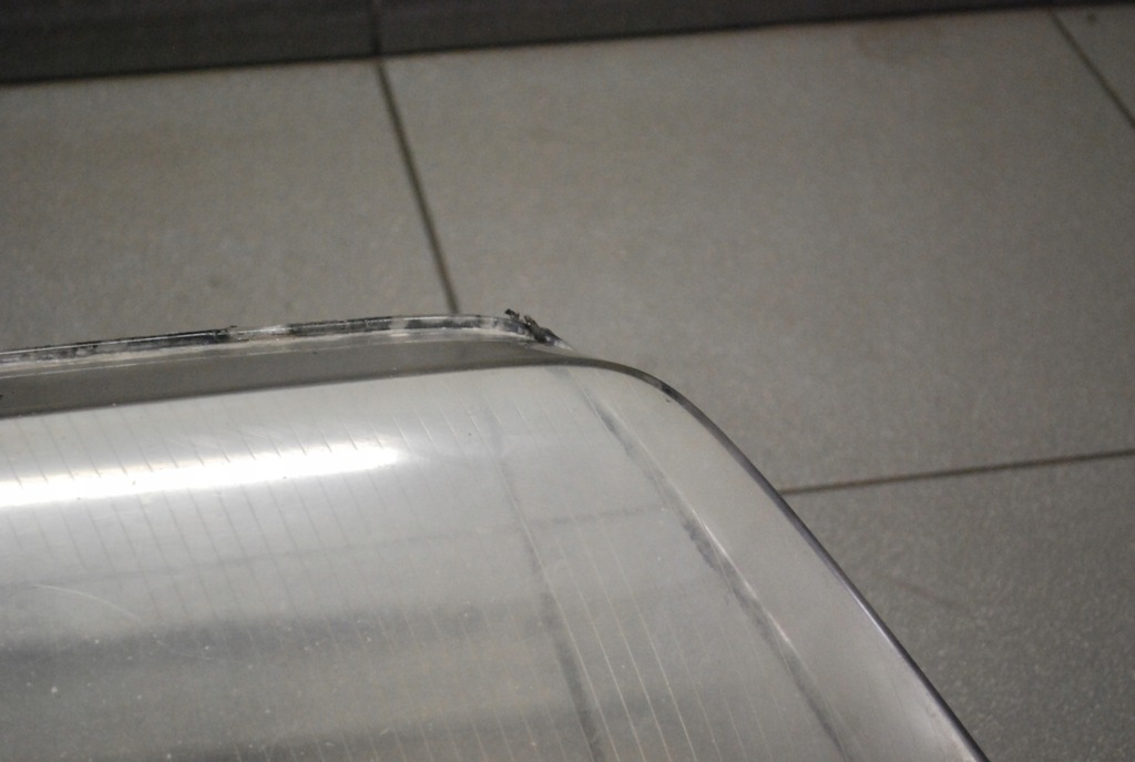 фото №6, Стекло фары лампы правый перед audi a6 c5