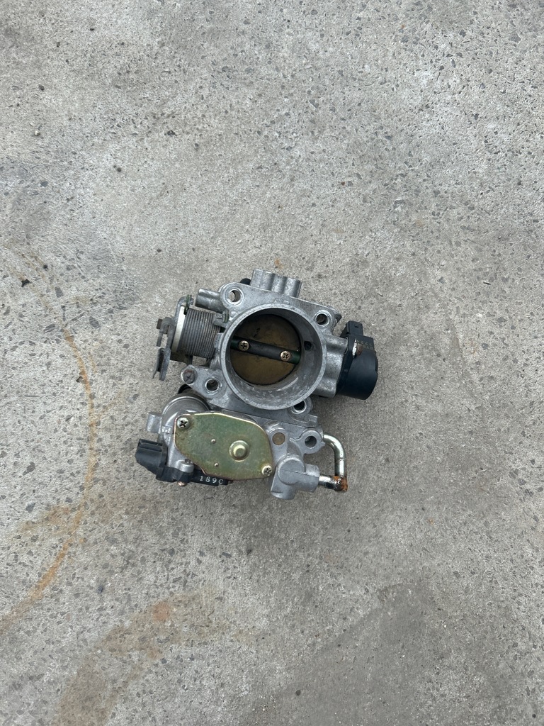 фото №1, Дросельна заслінка mitsubishi galant space star space runner