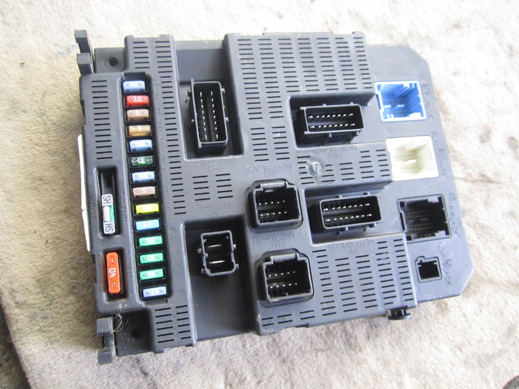 фото №1, Peugeot 207 модуль bsi коробка 9659285480