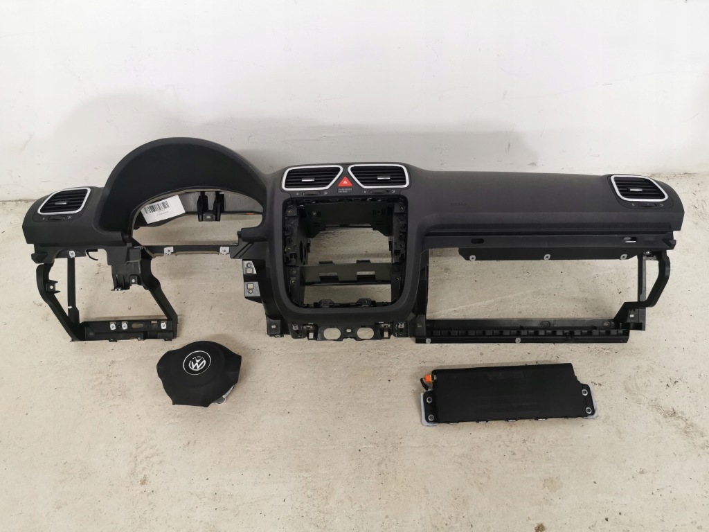 фото №1, Приборная панель консоль vw golf vi 6