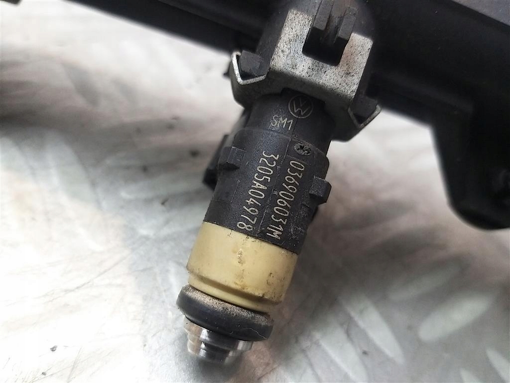 фото №10, Молдинг впрыскная seat ibiza iii 1.4 036133320