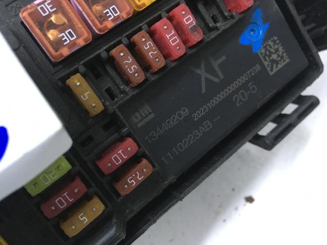 фото №7, Коробка запобіжників opel astra j 13449209