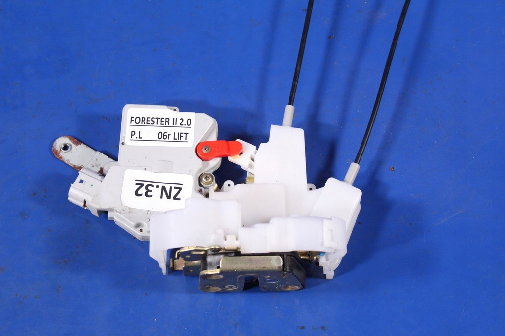 фото №7, Замок дверь перед левый forester ii 06r lift 6 pin