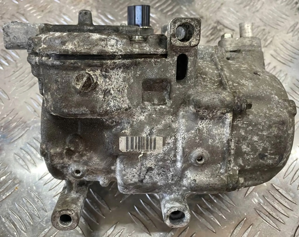 фото №1, Компрессор кондиционера toyota prius xw30 2013