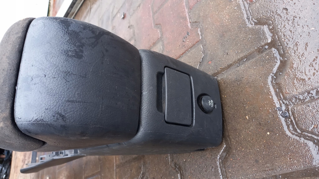 фото №7, Подлокотник toyota avensis t25 05r 2.0d