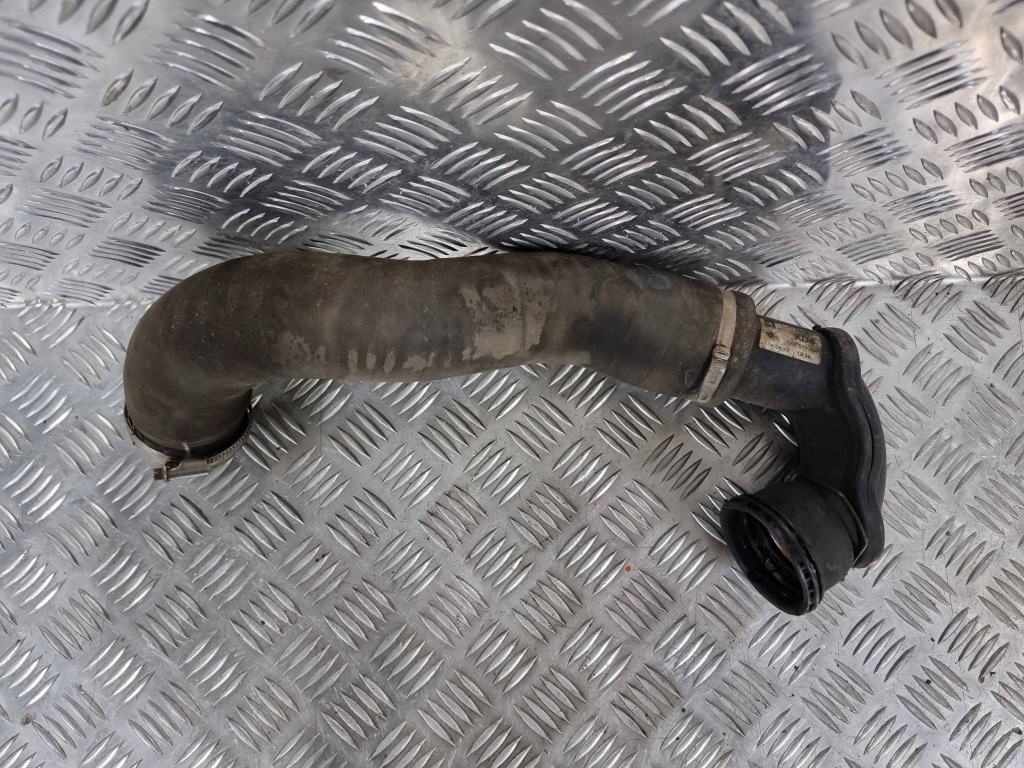 Купити Патрубок інтеркулер opel astra j 13344028