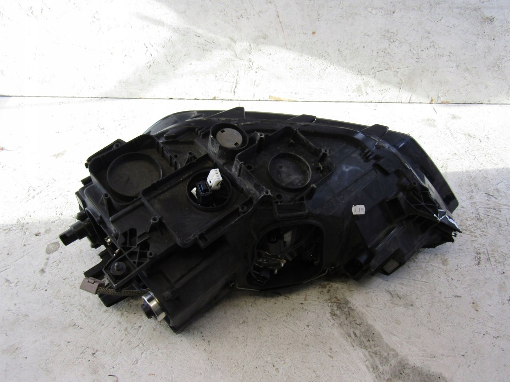 фото №9, Vw golf sportsvan лампа правая перед 14-18r 517941032b