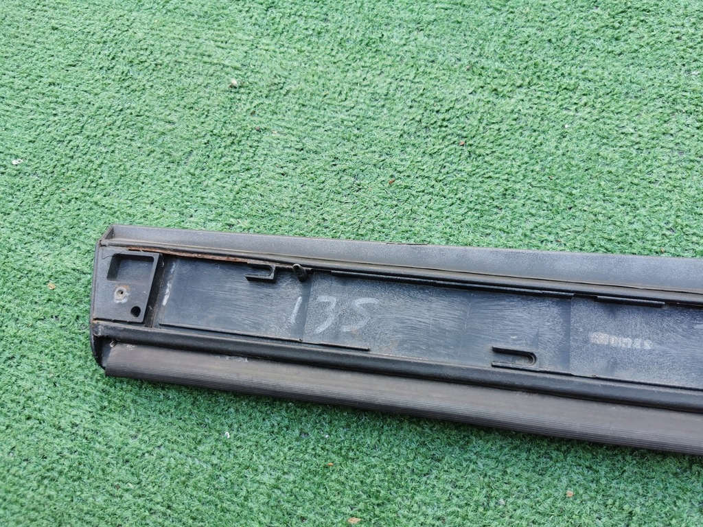 фото №7, Audi a6 c6 rs6 правая задняя молдинг задняя przed liftem