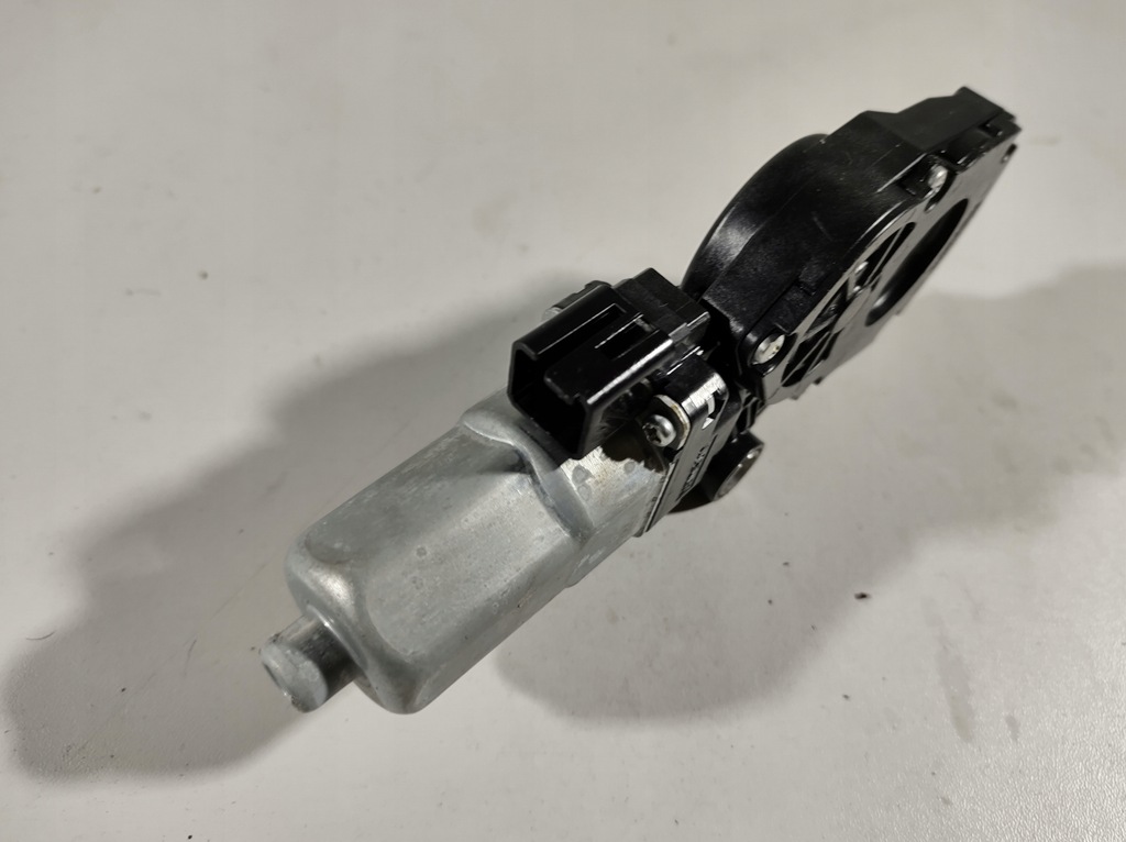 фото №10, Infiniti q50 13- моторчик сидіння