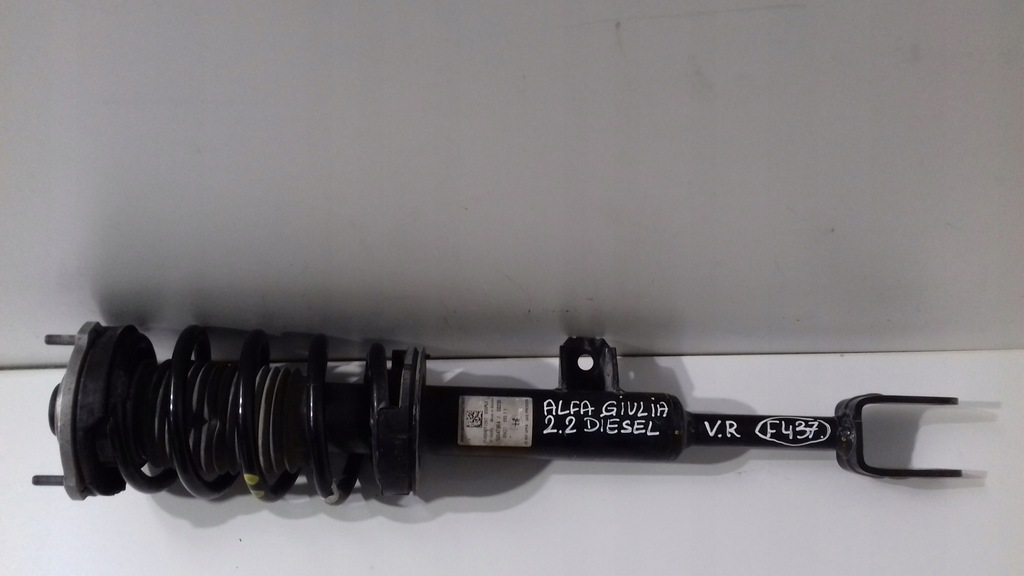 фото №1, Амортизатор alfa romeo giulia 2.2 d / 2015- правий