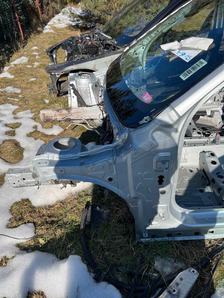 фото №1, Четверть левый перед bmw x1 f48 a83 glaciersilber