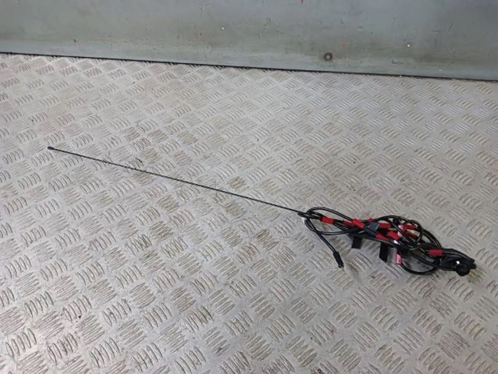 фото №1, Space star ii антенна кровельная электропроводка