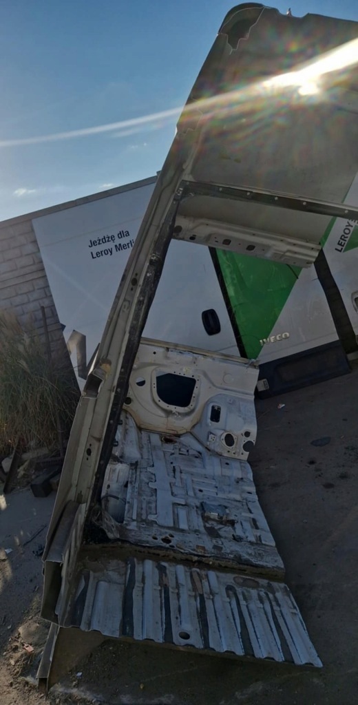 фото №3, Iveco daily po 2014,- чверть перед ліва