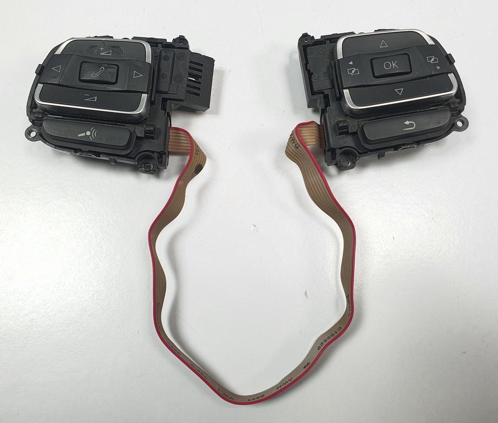 фото №1, Кнопки многофункциональный vw new beetle ii 5c0959442c