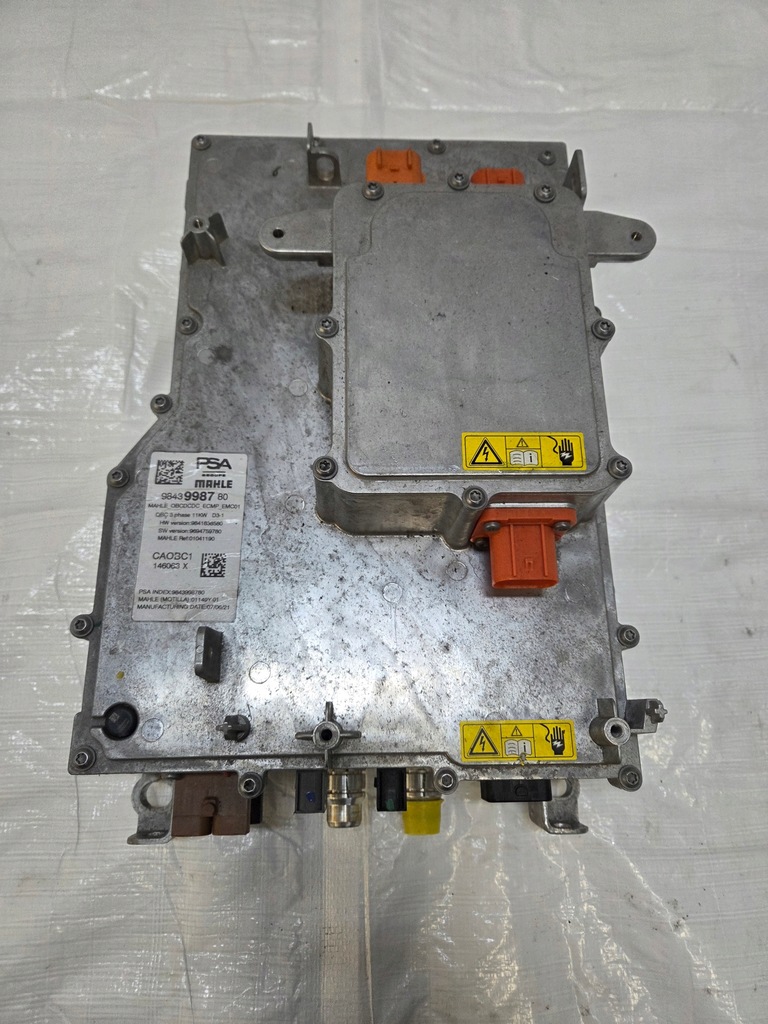 фото №1, Opel corsa f інвертор інвертор модуль зарядний пристрій 9843998780