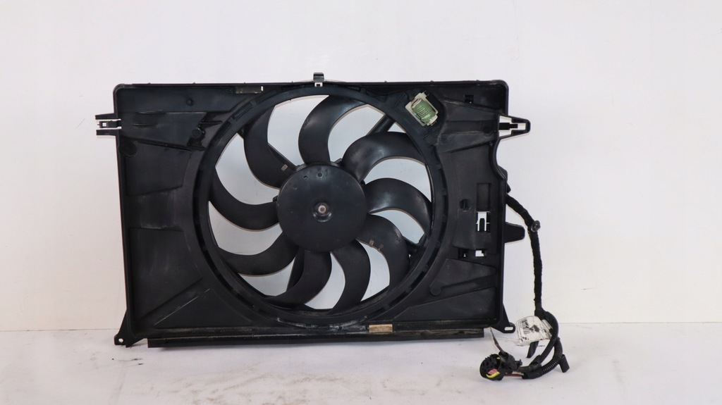 фото №1, Jeep renegade 1.6 mtj вентилятор радиатора 52009104