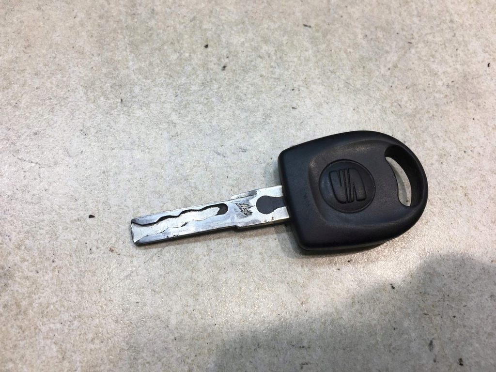 фото №12, Замок запалювання ручка вкладиш замка cordoba ii 4b0905851c