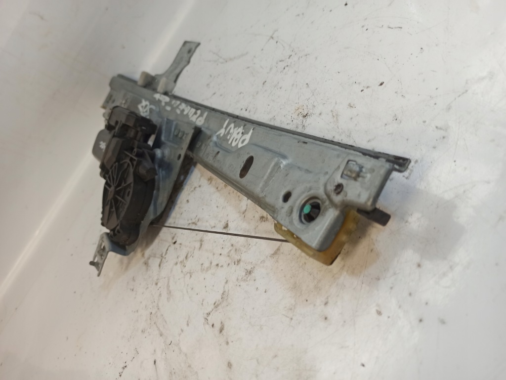 фото №13, Peugeot 307 механизм стекло правый перед 10400915j 401786