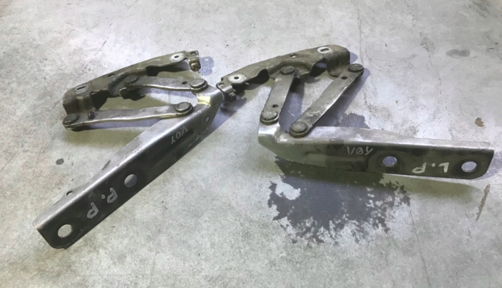 фото №1, Петли капот l/p chrysler voyager v ps2