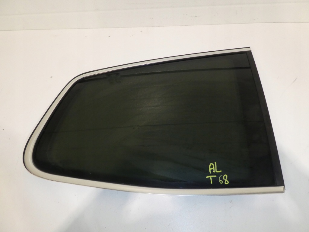 фото №1, Стекло кузовная правая vw sharan 7n0845298