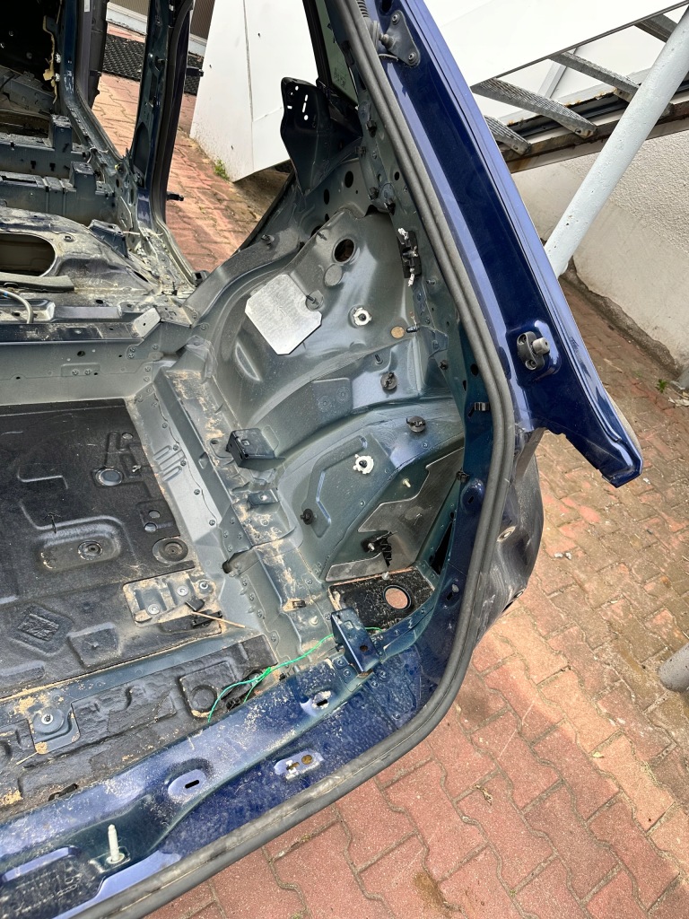 фото №3, Audi q8 4m8 чверть лонжерон поріг правий задня права задня оригінал