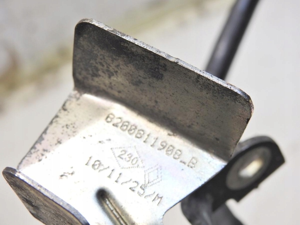 фото №6, Шланг топлива renault latitude 2.0 dci 8200811908