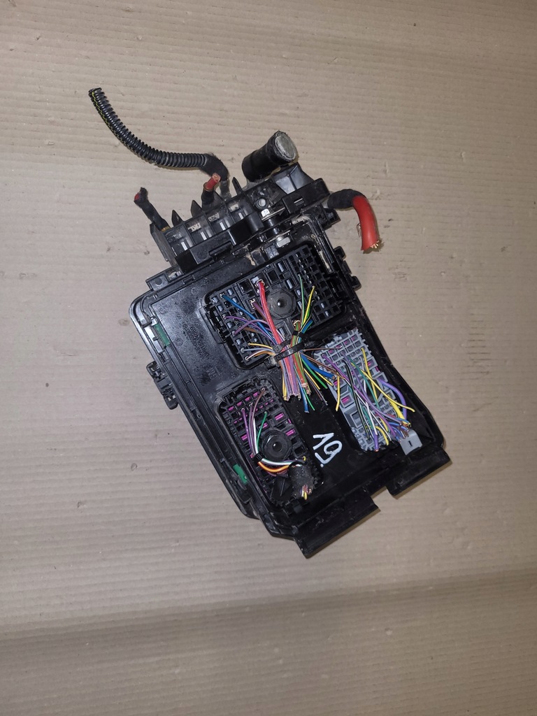 фото №1, Opel astra v k коробка запобіжників