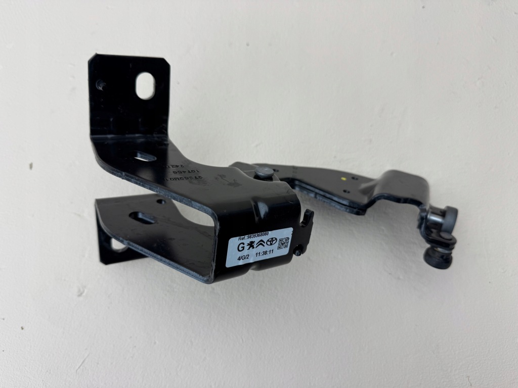 фото №1, Toyota jumpy expert iv vivaro proace подрамник ролик дверь боковых 9839368080