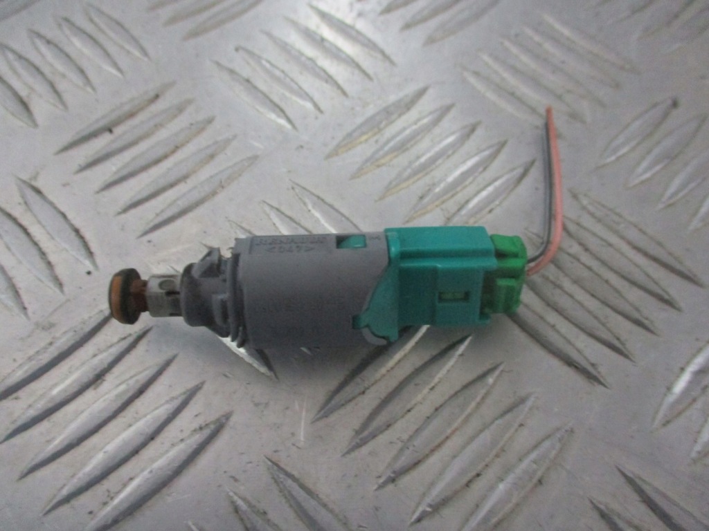 фото №1, Датчик педалі зчеплення renault megane ii 1.4 16v 8200168240-b