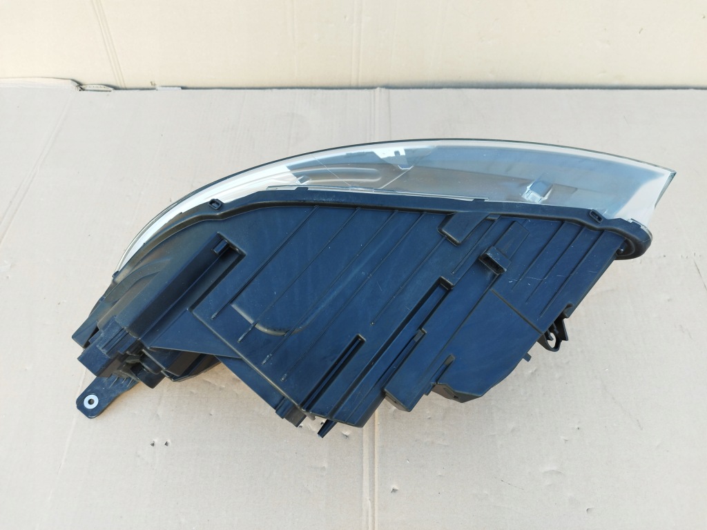 Фара volvo v40 2 рестайлінг  full led mid перед правий Доставка