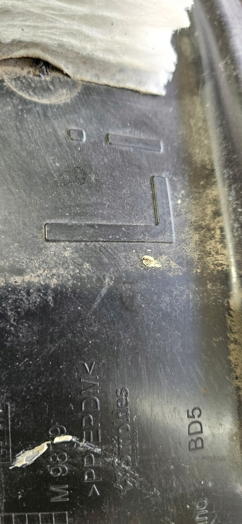 фото №11, Подкрылок skoda enyaq 5la левый левая перед orginał передние