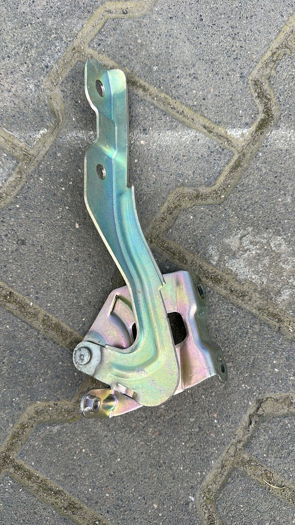 фото №1, Hyundai ix20 2011- петля капот левый