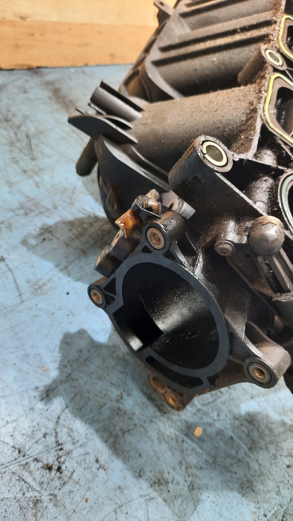 фото №6, Коллектор всасывающий ford mondeo mk3 2.0b 01r