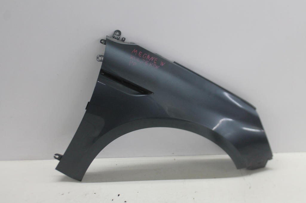 фото №1, Крила правий перед передній renault megane iv kol. tekpn 16-20